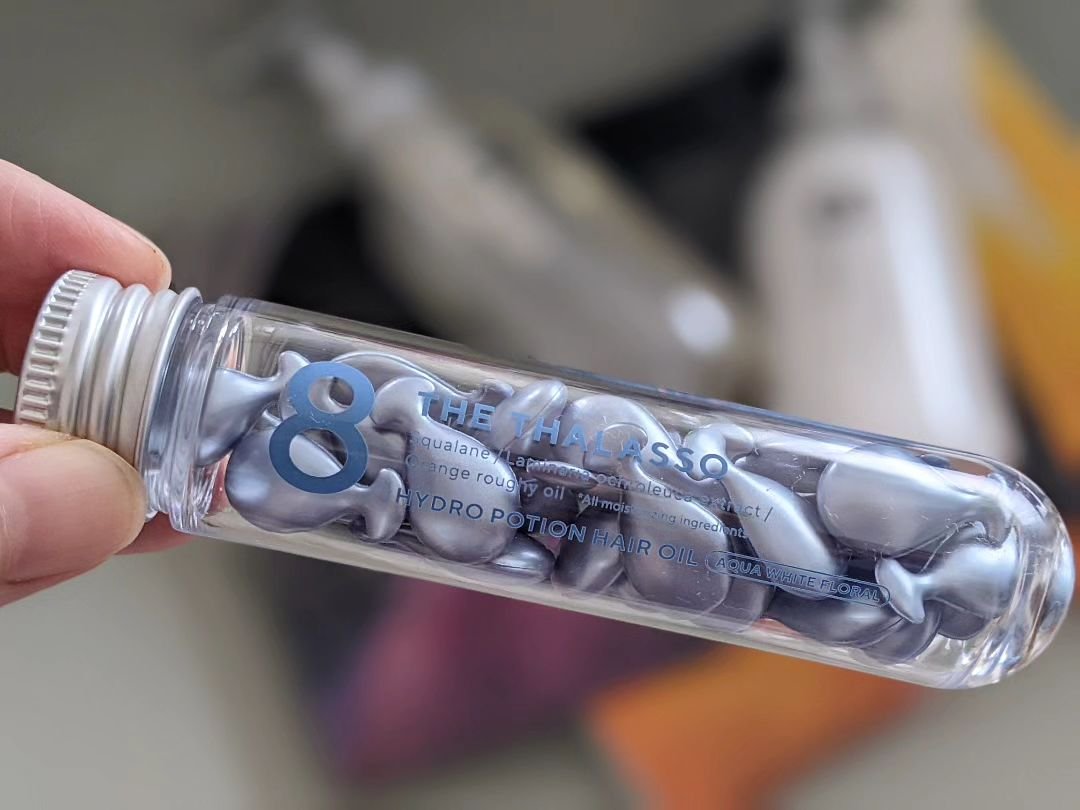 ハイドロポーション 美容液ヘアオイル（アクアホワイトフローラルの香り）/エイトザタラソ/ヘアオイルを使ったクチコミ（3枚目）