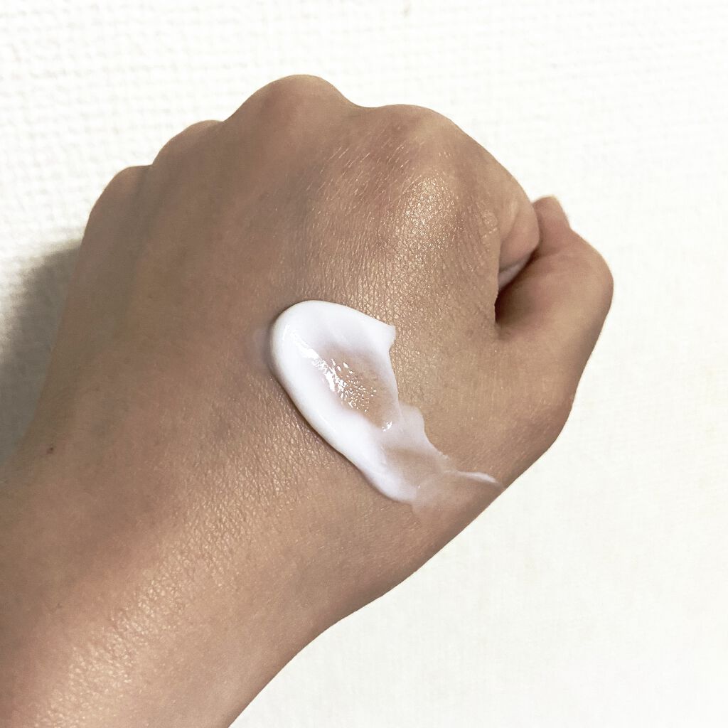 スーパーリッチシャイン ストレートビューティー うねりケアトリートメント 300g/LUX/洗い流すヘアトリートメントを使ったクチコミ（3枚目）