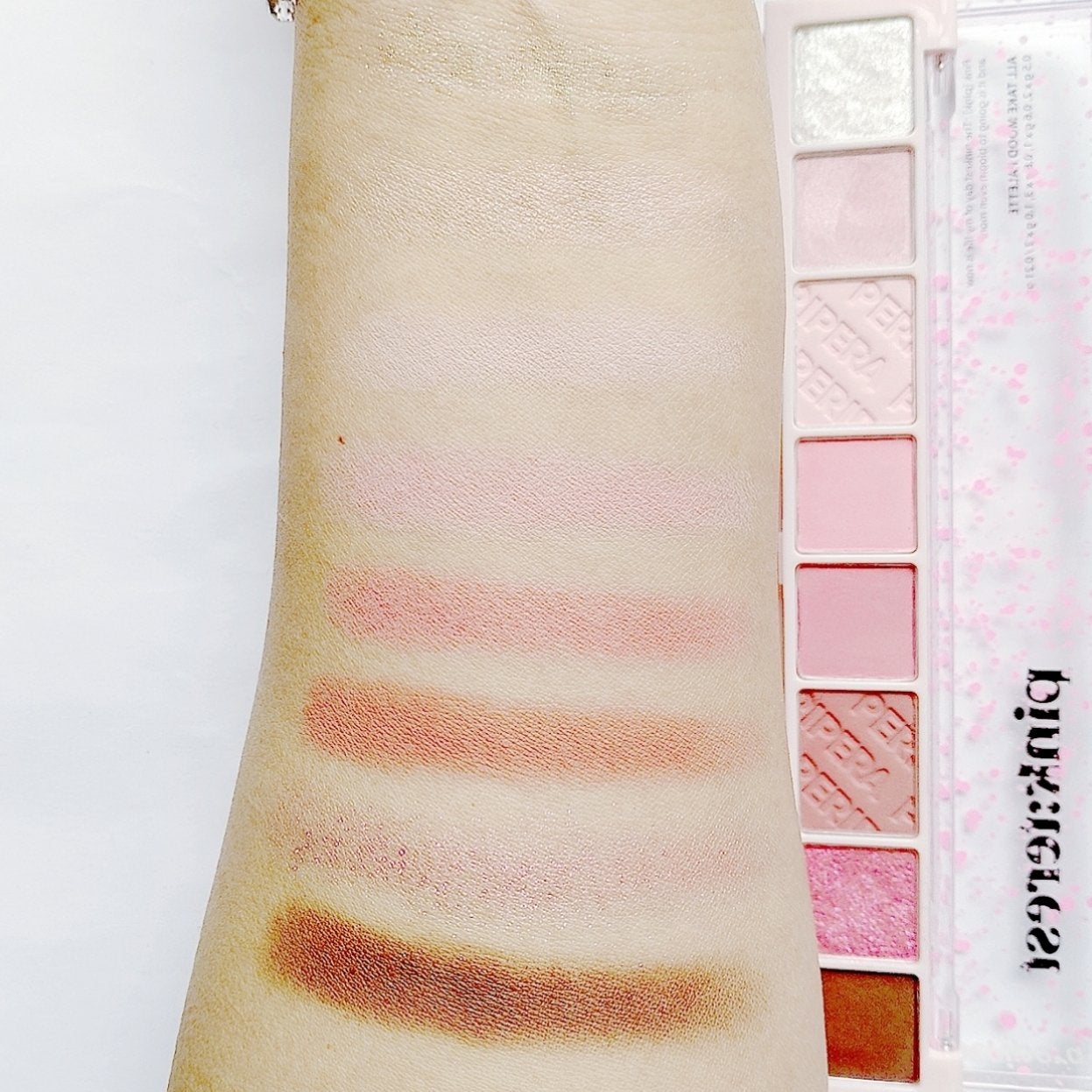 オール テイク ムード パレット(24AD)/PERIPERA/アイシャドウパレットを使ったクチコミ(7枚目)