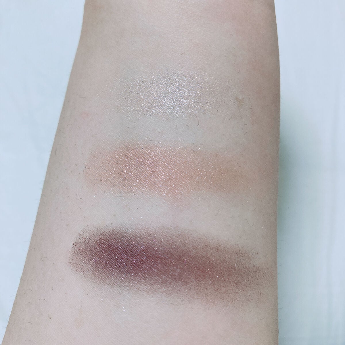 トーンアップアイシャドウ/CEZANNE/アイシャドウパレットを使ったクチコミ(3枚目)