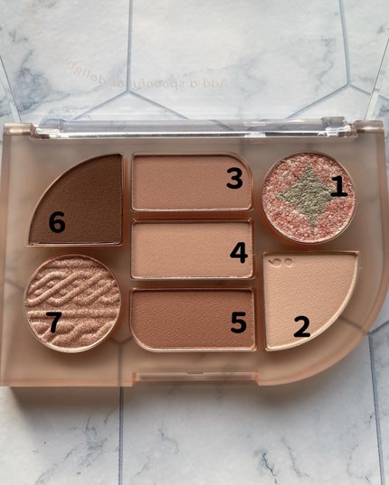 シンプレイン アイパレット/Sim;plain/アイシャドウパレットを使ったクチコミ(3枚目)