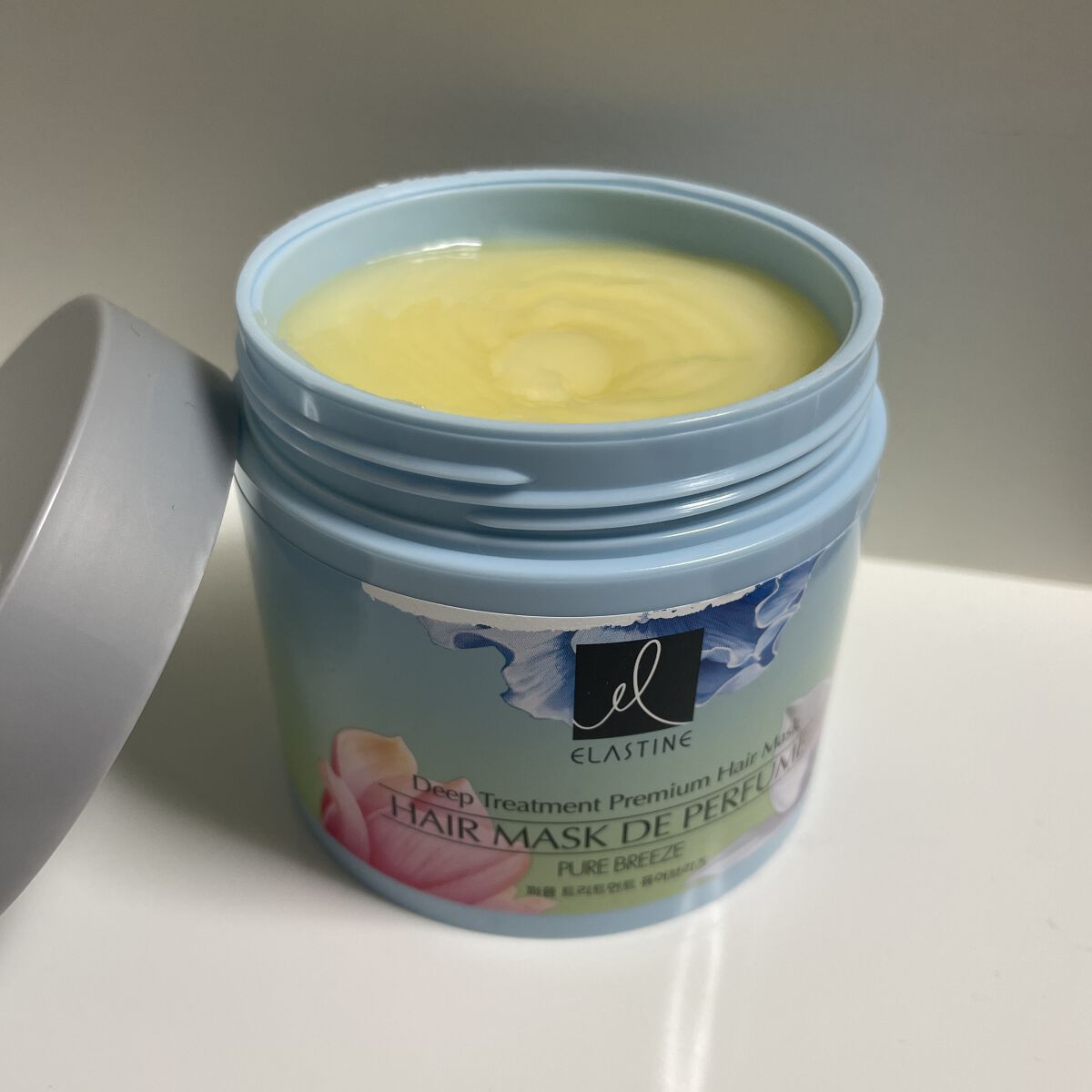 パヒュームトリートメント ピュアブリーズ/エラスチン/ヘアマスク・ヘアパックを使ったクチコミ（2枚目）