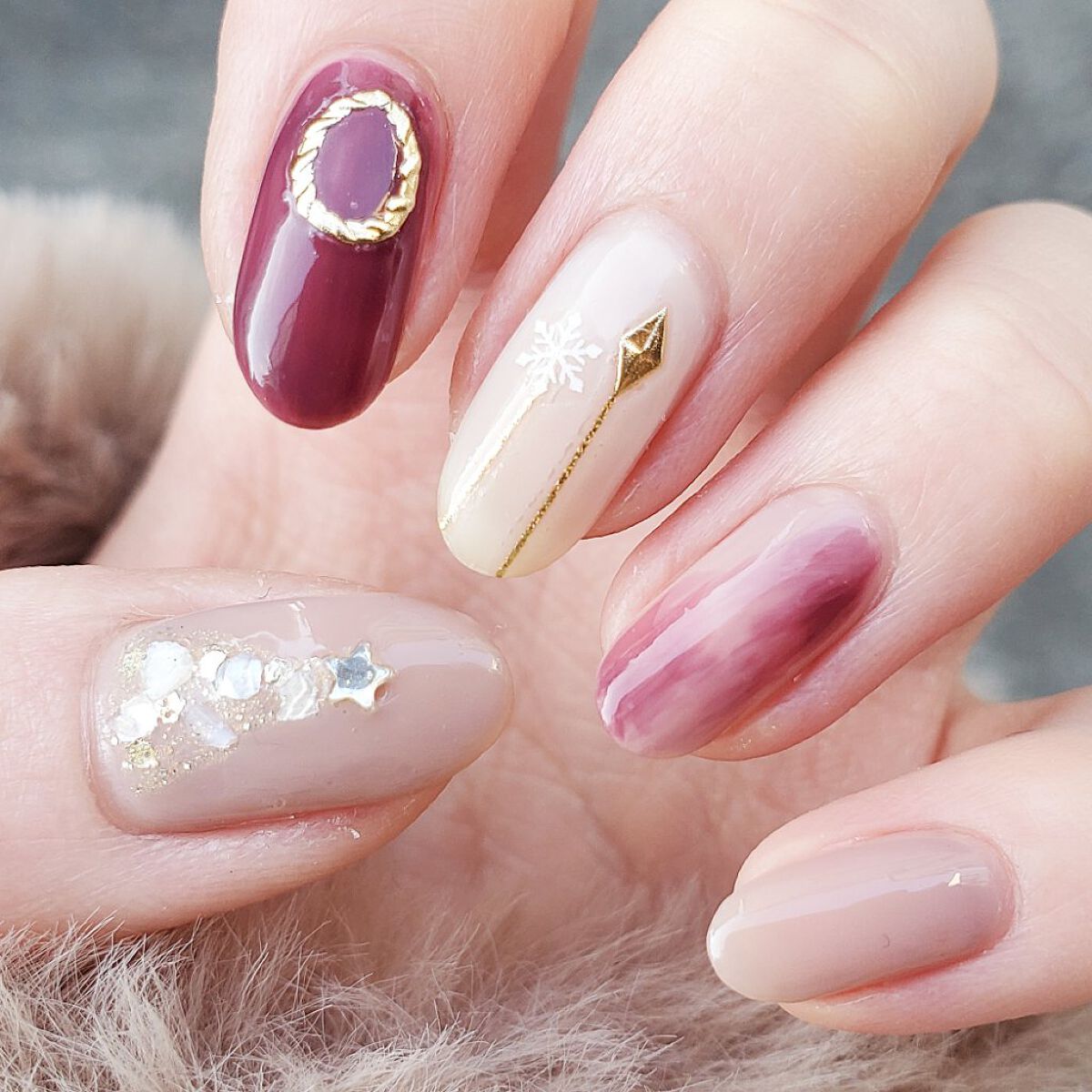 カラークラブ D297 Cranberry Jam/Forsythe/マニキュアを使ったクチコミ（3枚目）