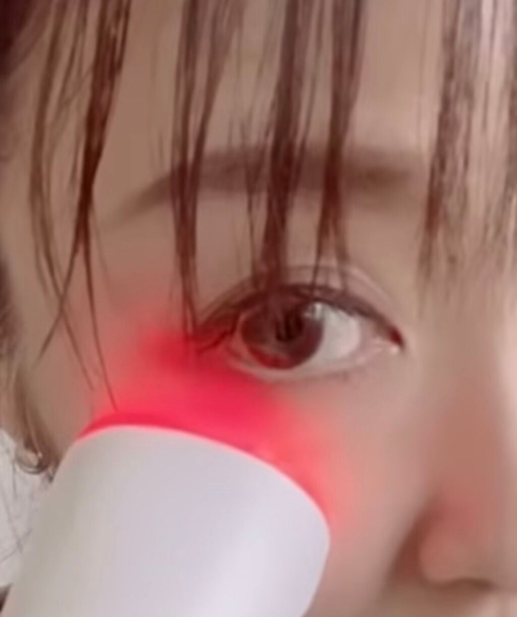 megmin on LIPS 「小顔効果(EMS・LEDライト・ラジオ波)に特化したに特化され..」(2枚目)