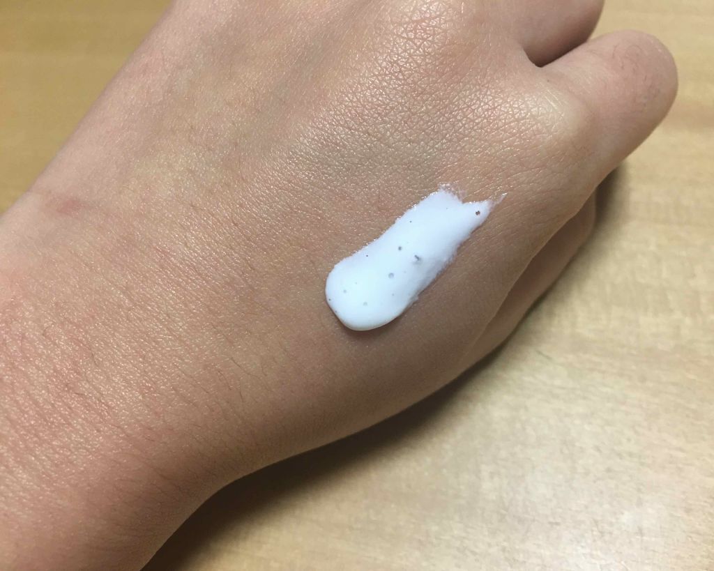 アンブリオリス モイスチャークリーム/アンブリオリス/フェイスクリームを使ったクチコミ(2枚目)