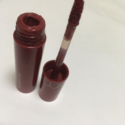 ジューシーラスティングティント/rom&nd/リップティントを使ったクチコミ(1枚目)