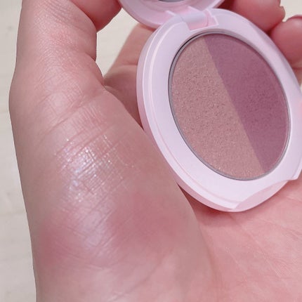 スナイデル シルキー タッチ アイズ/SNIDEL BEAUTY/アイシャドウパレットを使ったクチコミ(2枚目)