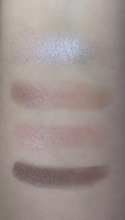 アイグロー シャドウ クワッド N/REVLON/アイシャドウパレットを使ったクチコミ(3枚目)