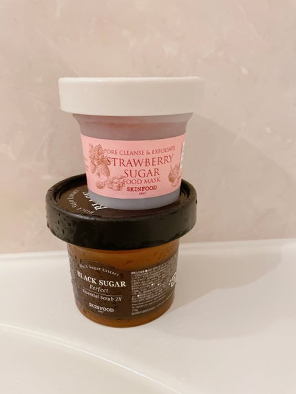ブラックシュガー パーフェクト エッセンシャル スクラブ2X/SKINFOOD/洗い流すパック・マスクを使ったクチコミ(3枚目)
