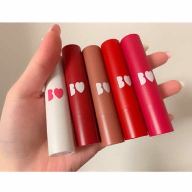 
アカリン こと吉田朱里 ちゃんプロデュースの﻿
BIDOL の つやぷるリップ💄


発売前にGETしてたのですが
Instagramにしか載せていなかったので
今更ですがLIPSに投稿🙋‍♀️

ま