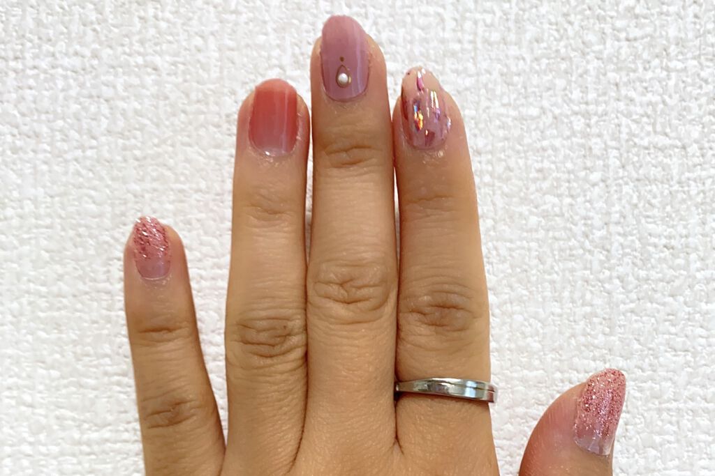 ダッシングディバグロスジェルネイルストリップ/DASHINGDIVA MAGICPRESS/ネイルシールを使ったクチコミ（2枚目）