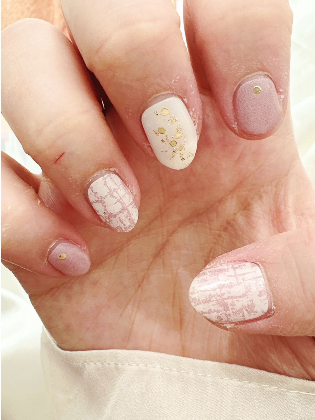 試してみた】ジェルネイルシール Ms.GELLYのリアルな口コミ・レビュー