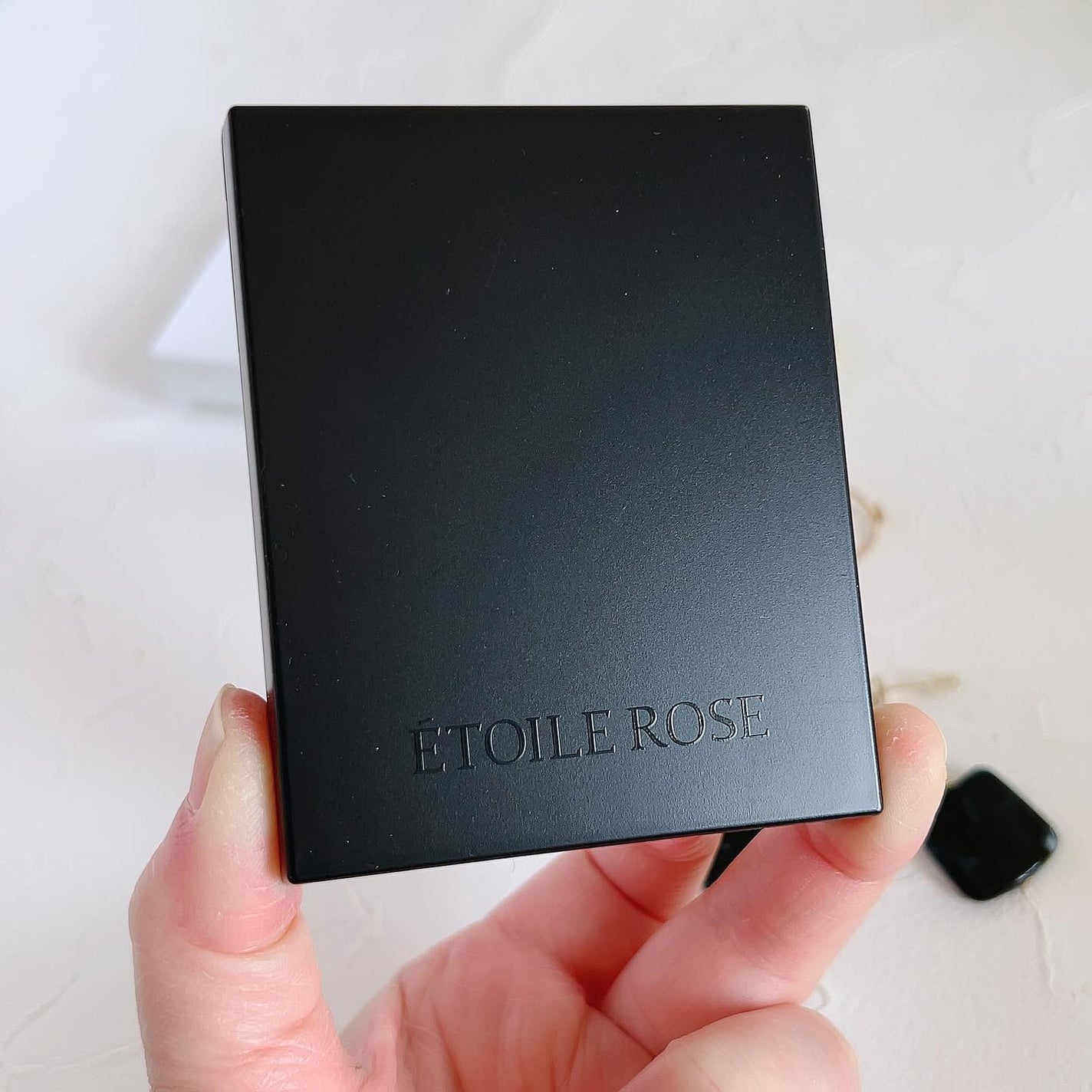 エトワルローズ 9色アイシャドウ/Étoile Rose/アイシャドウパレットを使ったクチコミ(2枚目)