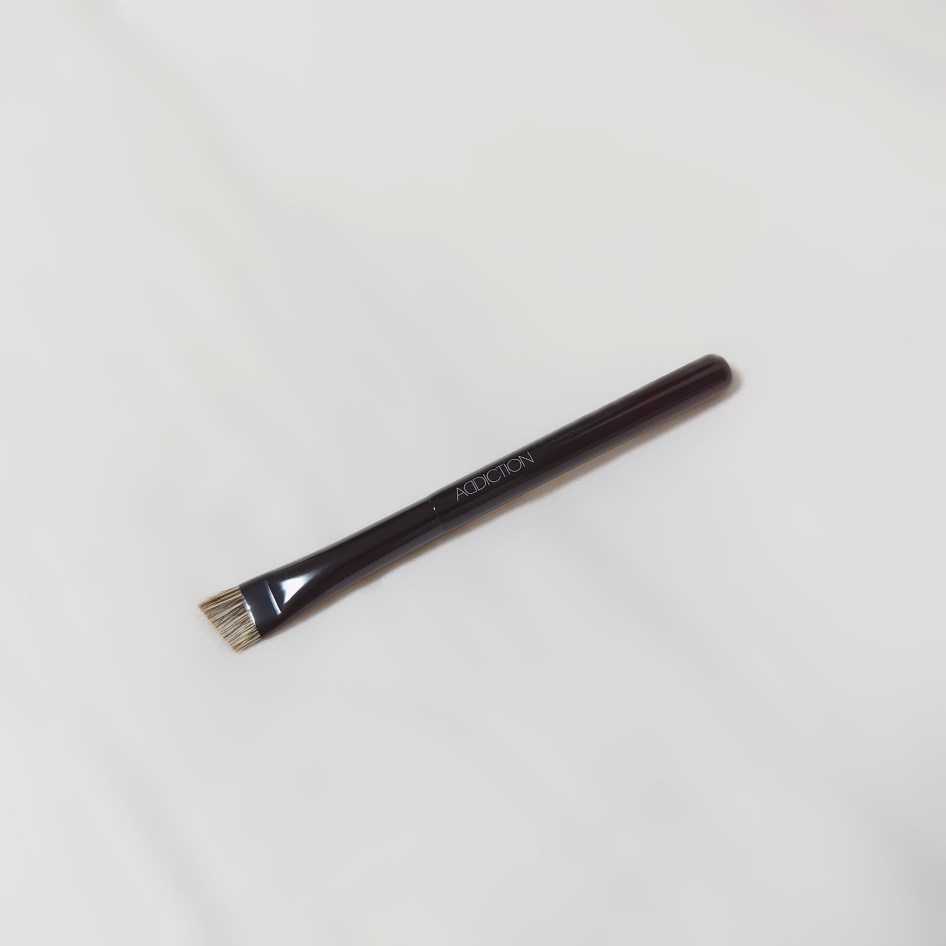 アイブロウ ブラシ 01/ADDICTION/メイクブラシを使ったクチコミ（2枚目）