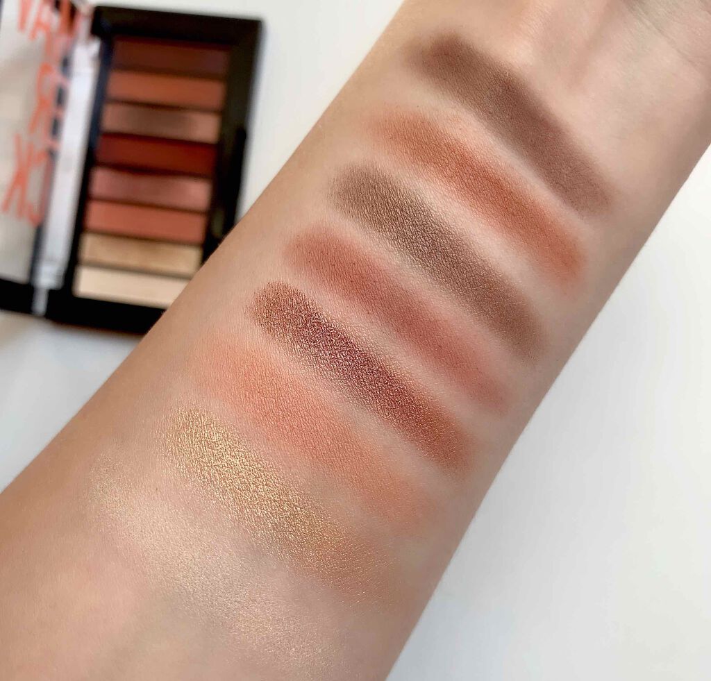 カラーステイ ルックス ブック パレット 930 マーベリック/REVLON/アイシャドウパレットを使ったクチコミ（2枚目）