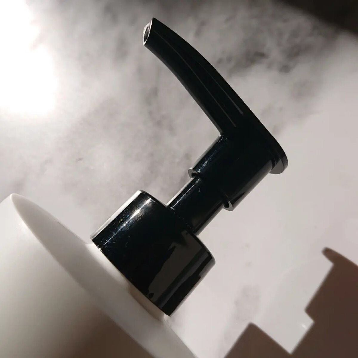 プレミアムボディクリーム at bath time/BARTH/ボディクリームを使ったクチコミ(2枚目)