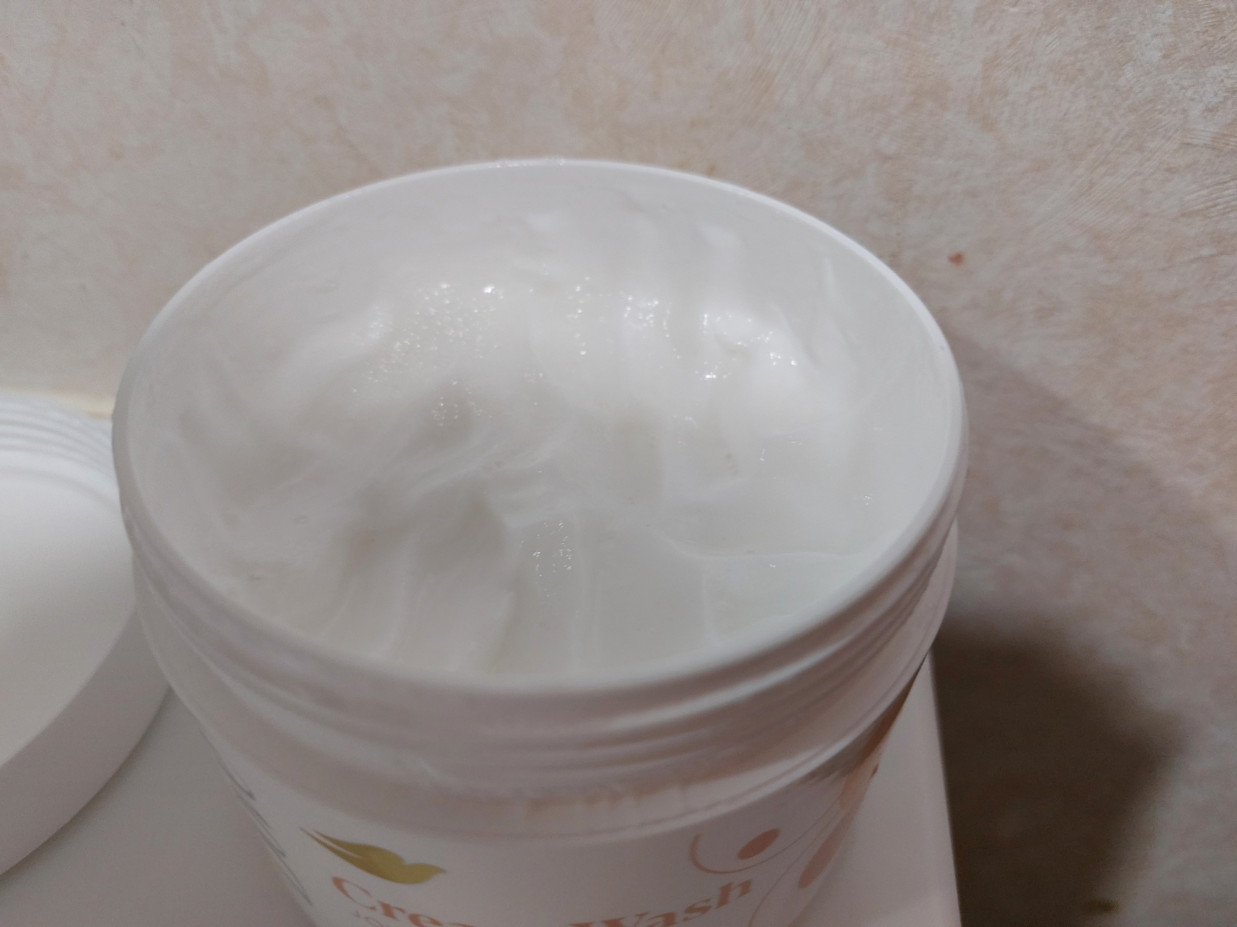 ダヴ クリームボディウォッシュ ジョイアスグロウ/ダヴ/ボディソープを使ったクチコミ（3枚目）