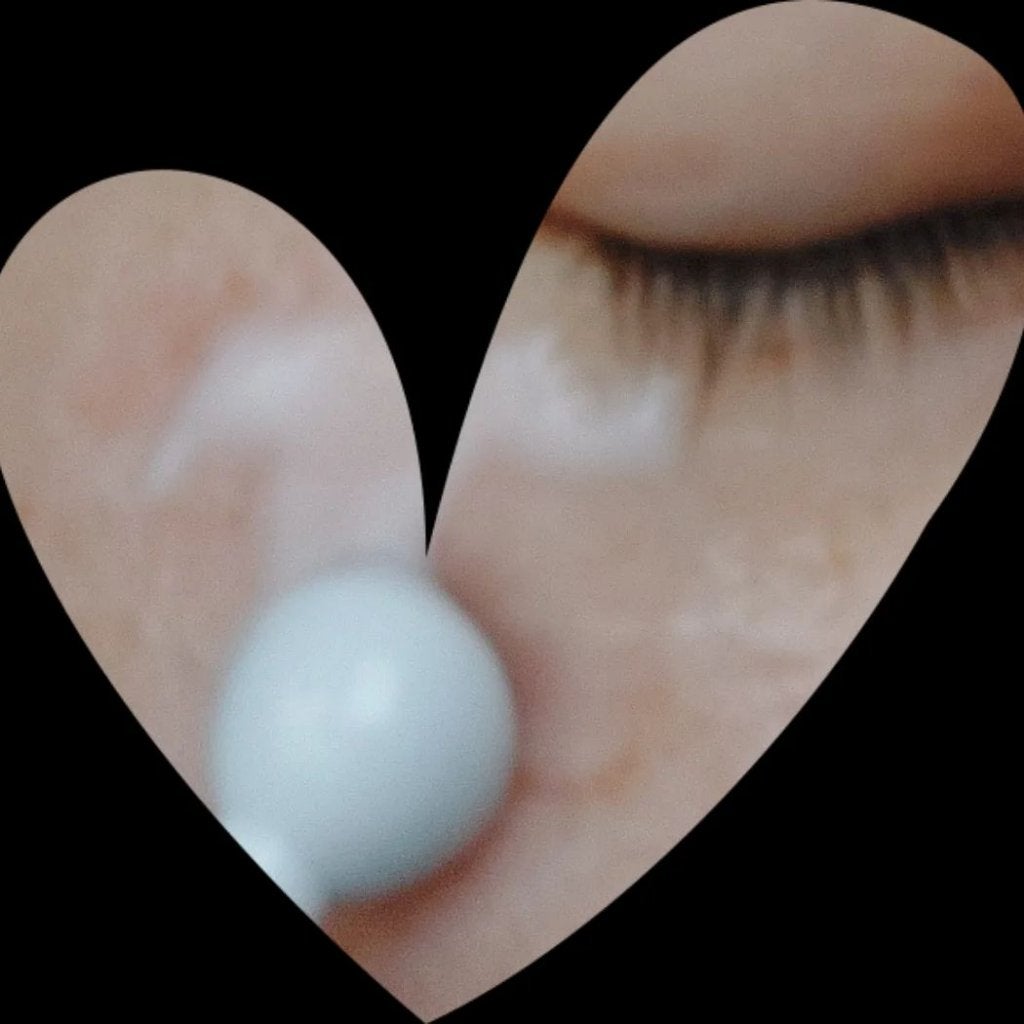 チェリーブロッサム ブレミッシュ 8GF スティック アイクリーム/Bring Back/アイケア・アイクリームを使ったクチコミ(4枚目)