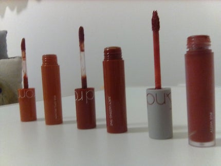 ジューシーラスティングティント/rom&nd/リップティントを使ったクチコミ(2枚目)