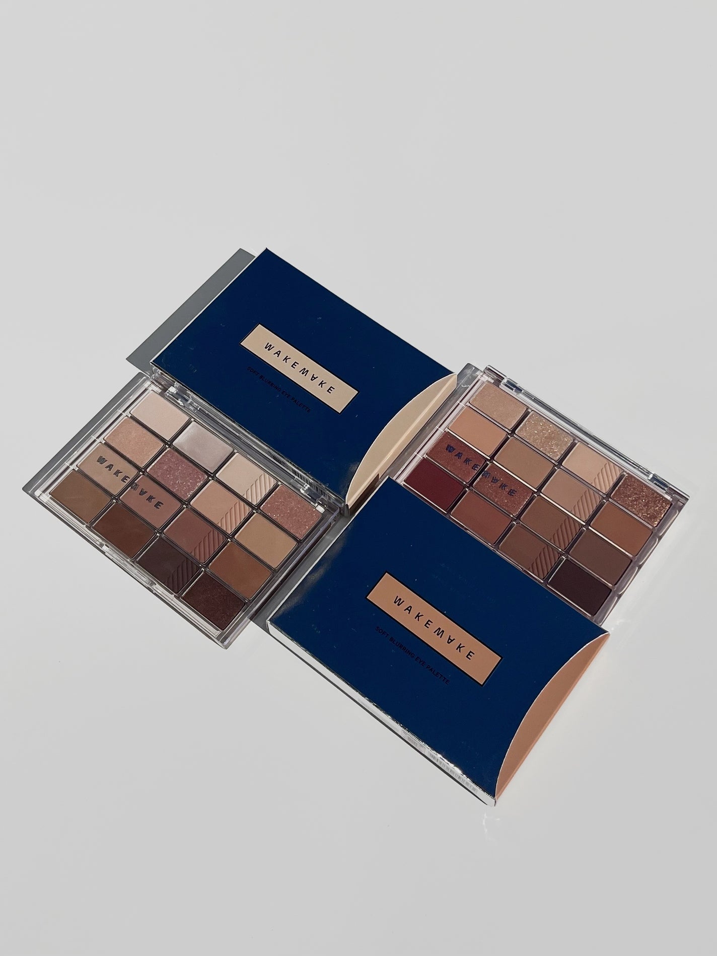 ソフトブラーリングアイパレット/wakemake/アイシャドウパレットを使ったクチコミ(2枚目)