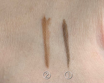 hachi on LIPS 「海外メイクでよく見かけるアイブロウジャムやアイブロウワックスが..」(5枚目)