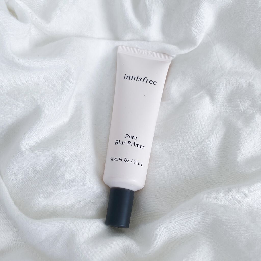 イニスフリー
ポアブラープライマー
Qoo10で1196円で購入

テクスチャは思っていたより、水っぽい感じです。プライマーなの？って思いました。😀

凹凸が無くなる感じもあんまりなく、色も無いので特に変化が感じられませんでした…。

ベ