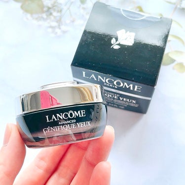 LANCOME ジェニフィック アドバンスト アイクリームのクチコミ「家族からの評判も良くておすすめされてて、ずっと気になってたアイクリーム！
目元の乾燥が気になる.....」（1枚目）