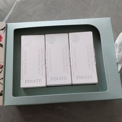 ナチュラルブルームリップオイルセラム 3色セット/PINATE/リップグロスを使ったクチコミ(3枚目)