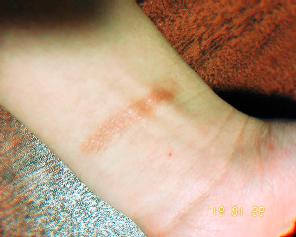 ジェリーポット/moonshot/ジェル・クリームアイシャドウを使ったクチコミ(2枚目)