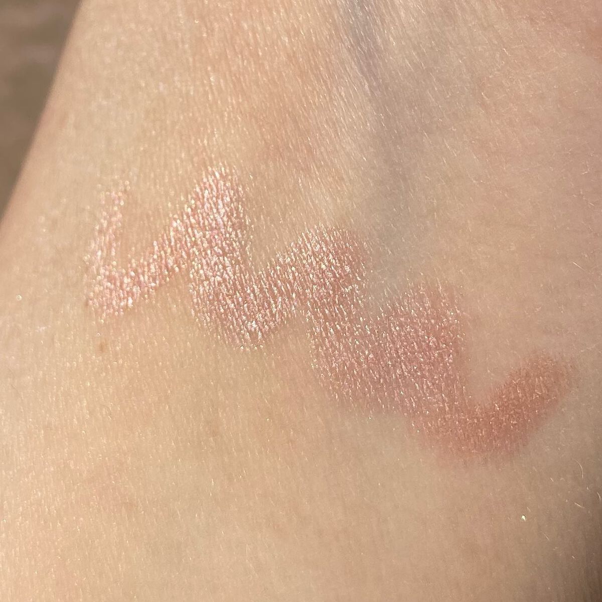 ウォンジョンヨ　メタルシャワーペンシル/Wonjungyo/スティックアイシャドウを使ったクチコミ（3枚目）