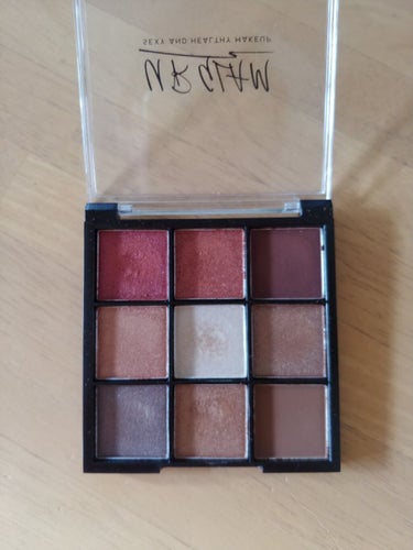 UR GLAM　BLOOMING EYE COLOR PALETTE/U R GLAM/アイシャドウパレットを使ったクチコミ（3枚目）