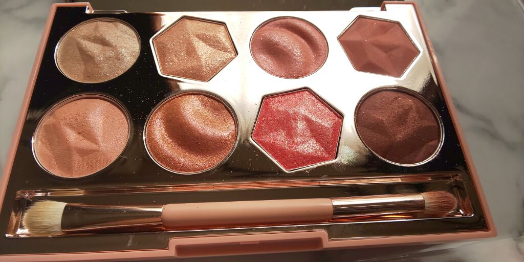 プリズム エアー アイ パレット/CLIO/アイシャドウパレットを使ったクチコミ（2枚目）