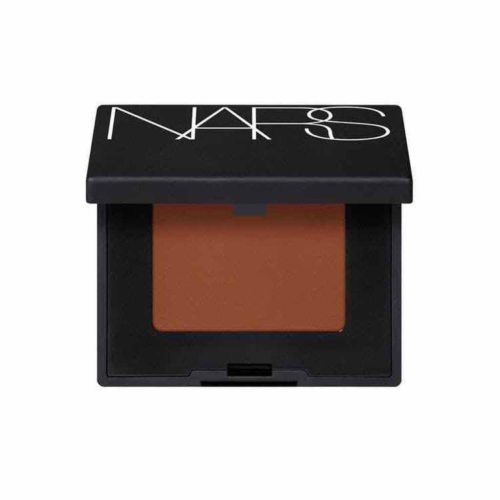 シングルアイシャドー/NARS/単色アイシャドウを使ったクチコミ（2枚目）