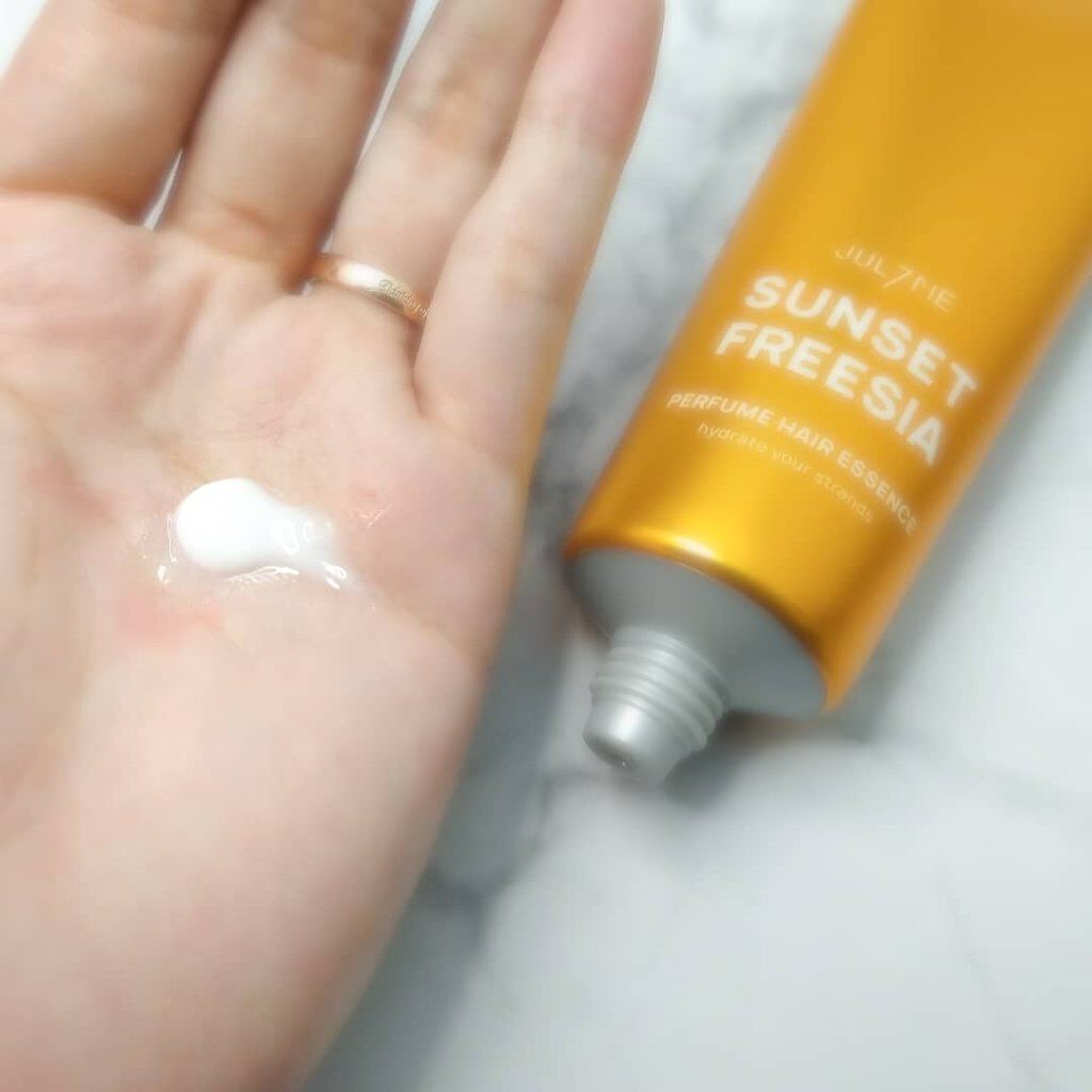 パフュームリカバリーヘアエッセンス/JUL7ME/ヘアオイルを使ったクチコミ（3枚目）