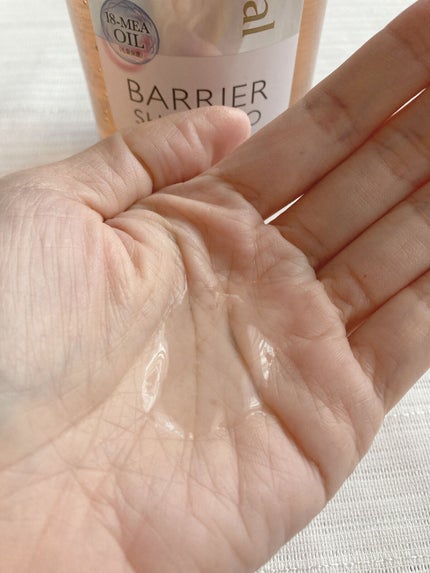 ザビューティ 髪のキメ美容素髪を守る バリアシャンプー/コンディショナー/エッセンシャル/シャンプー・コンディショナーを使ったクチコミ(4枚目)