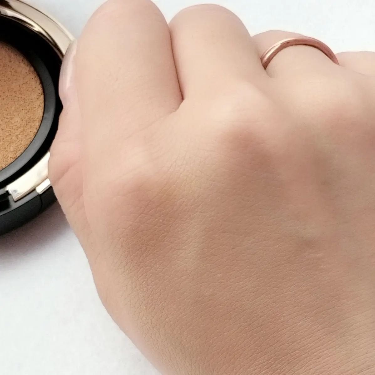 オリジナル ピュア セラム カバーアップ クッション/bareMinerals/クッションファンデーションを使ったクチコミ(9枚目)