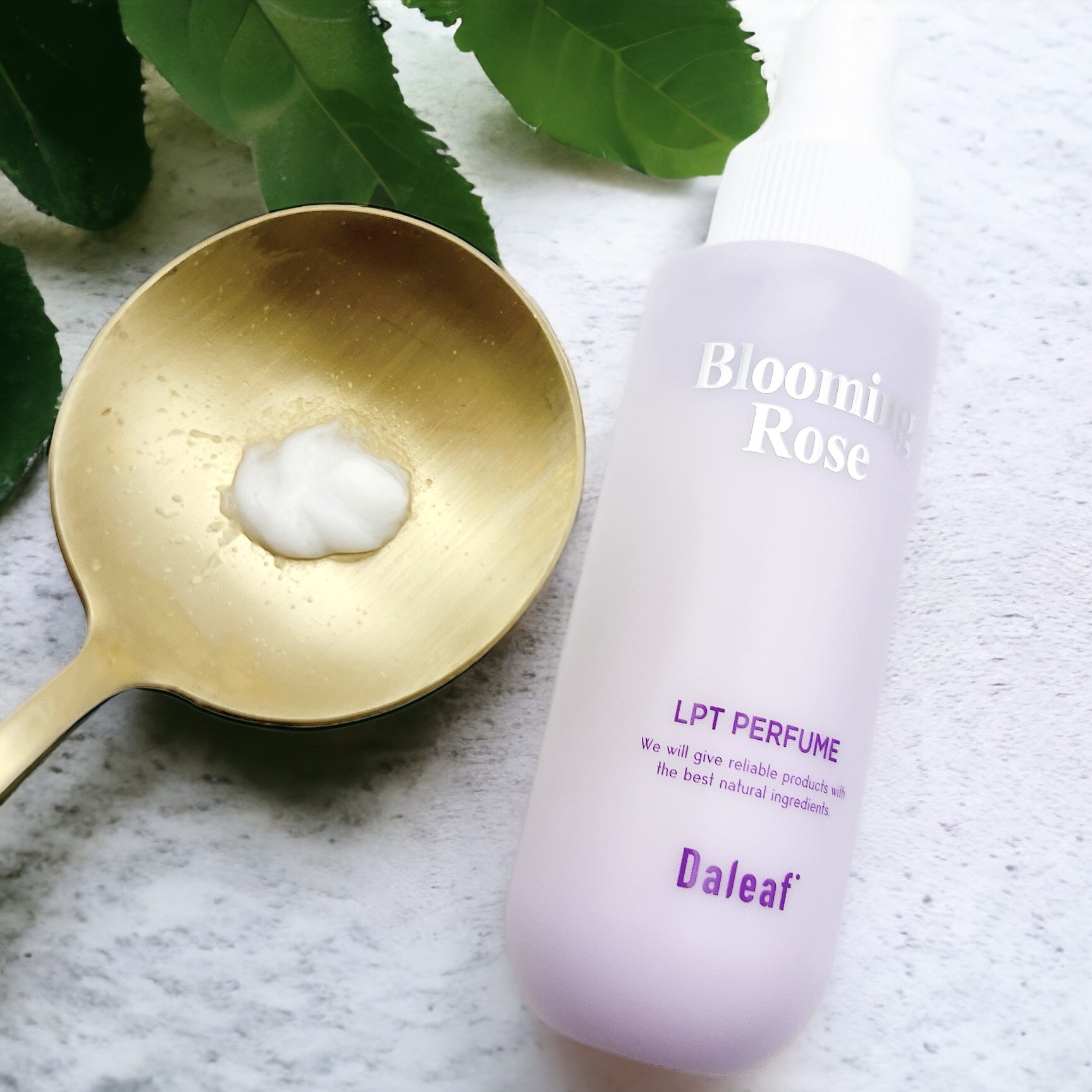 パフュームヘアパックインミスト Pink Breeze/Daleaf/アウトバストリートメントを使ったクチコミ（3枚目）