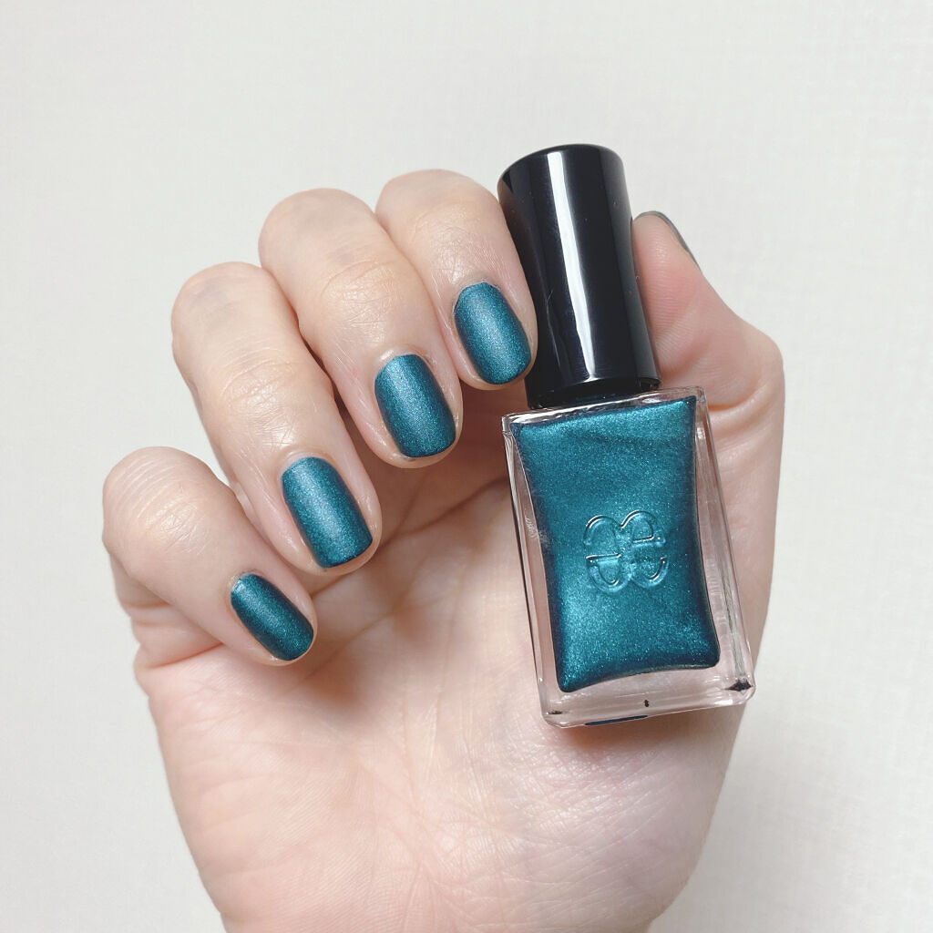 エレガンス ラズル エナメルラッカー 10 Nightclub/エレガンス ラズル /マニキュアを使ったクチコミ（3枚目）