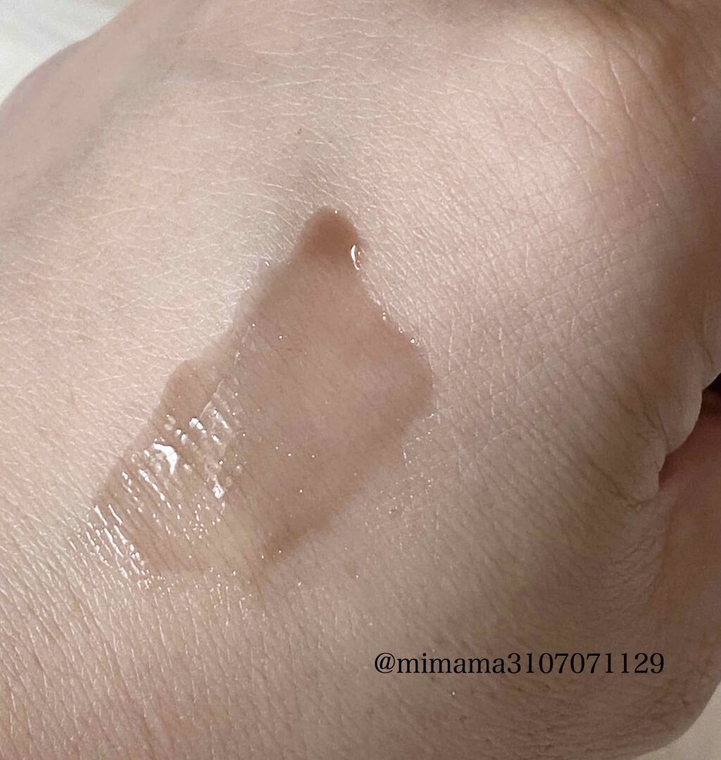 ミネラルリッププランパー シアー スパークルセピア(限定色)/エトヴォス/リッププランパーを使ったクチコミ（2枚目）