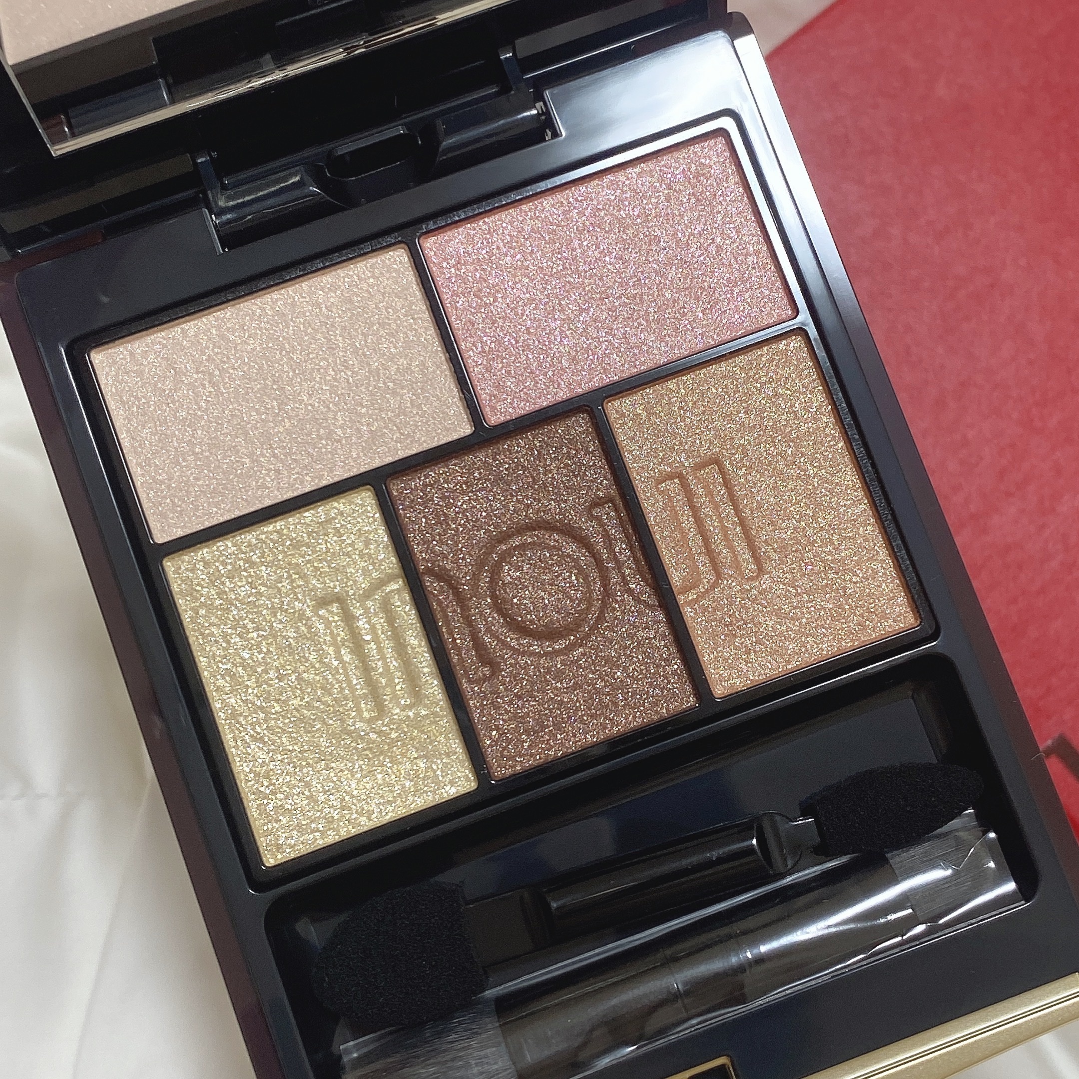 インウイ アイズ 06 ウォームブラウン/INOUI/アイシャドウパレットを使ったクチコミ（2枚目）