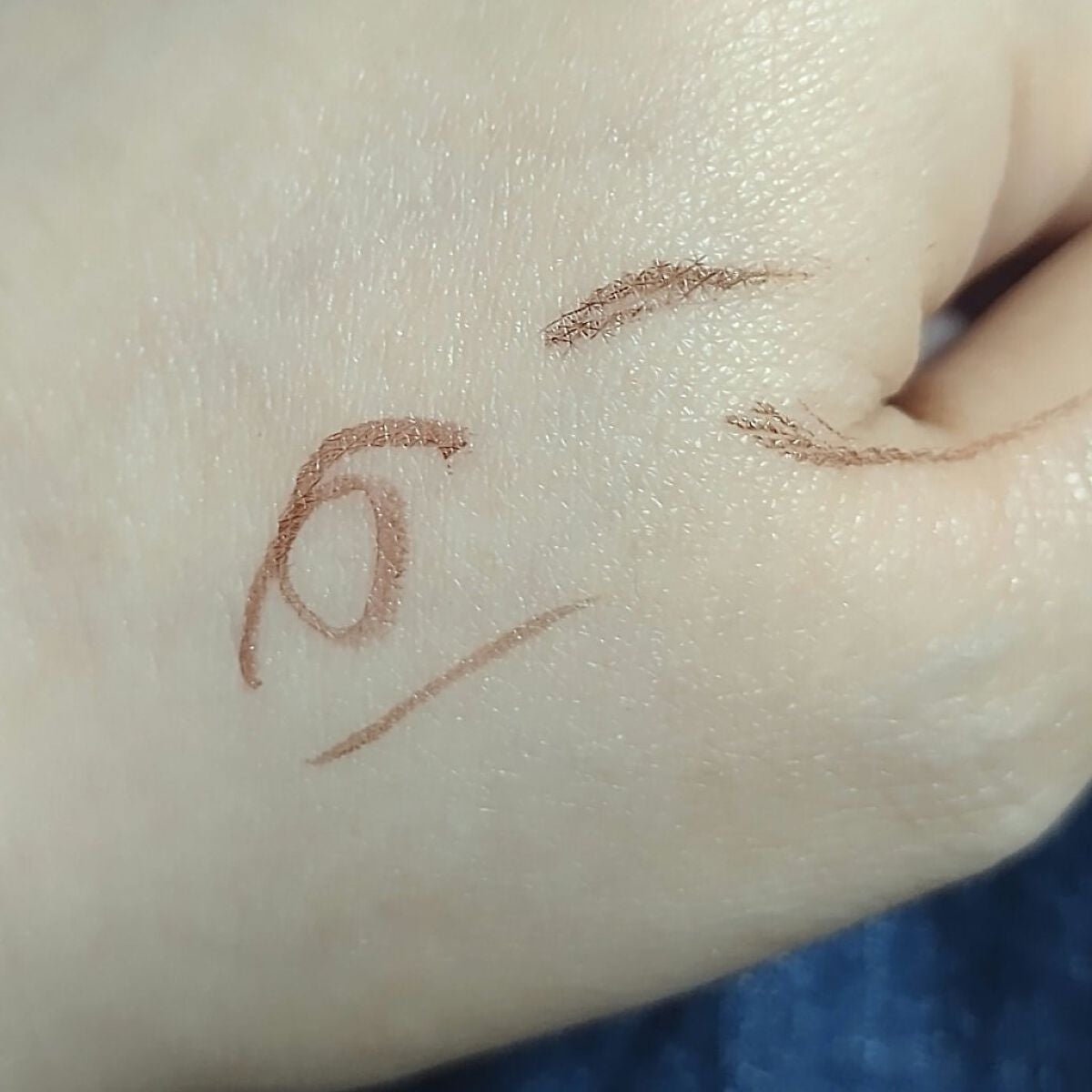 リキッドアイライナーR4/ラブ・ライナー/リキッドアイライナーを使ったクチコミ(4枚目)