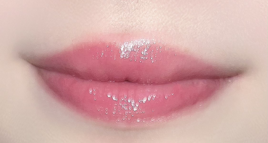 ジルスチュアート リップブロッサム バーム/JILL STUART/口紅を使ったクチコミ（2枚目）