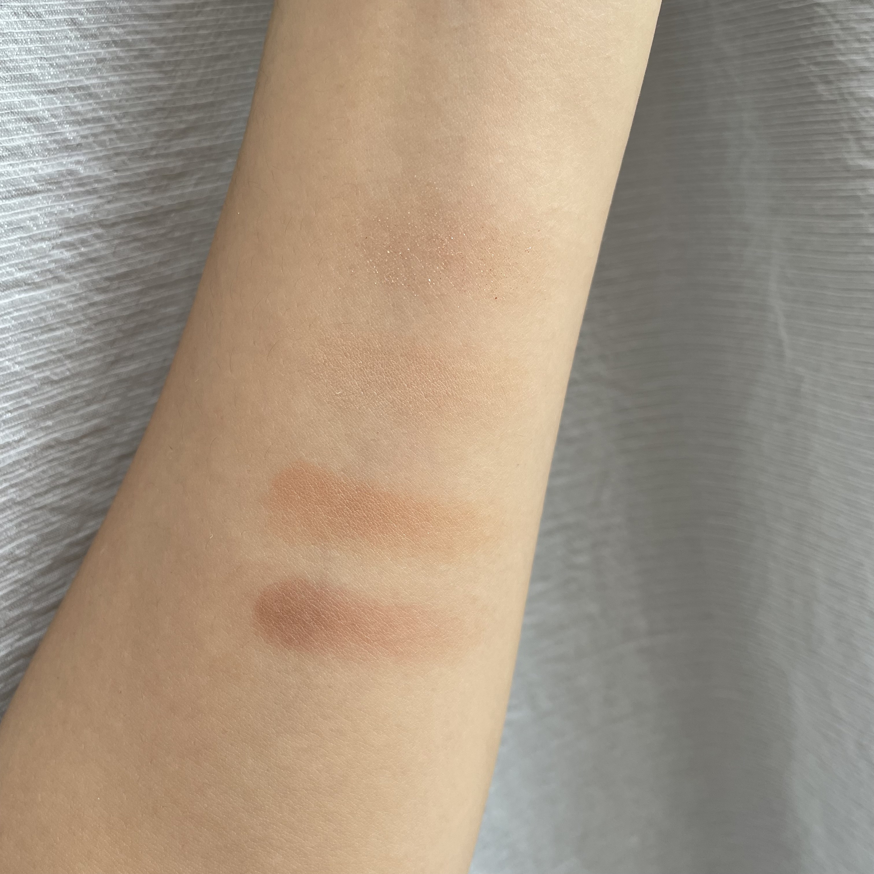 ビタートーンアイシャドウ/CEZANNE/パウダーアイシャドウを使ったクチコミ（3枚目）