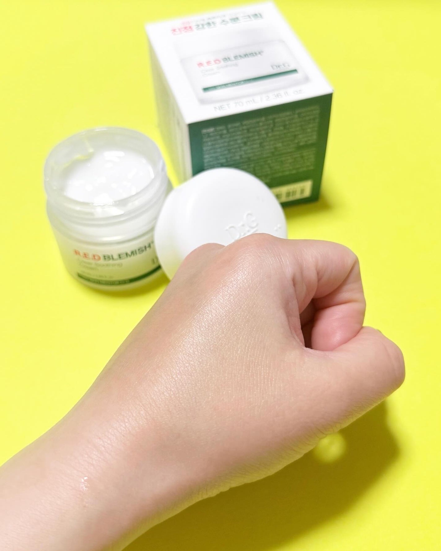 MOON on LIPS 「💚🌿💚🌿💚🌿Dr.G@dr.g_official_jpレッドブ..」(5枚目)