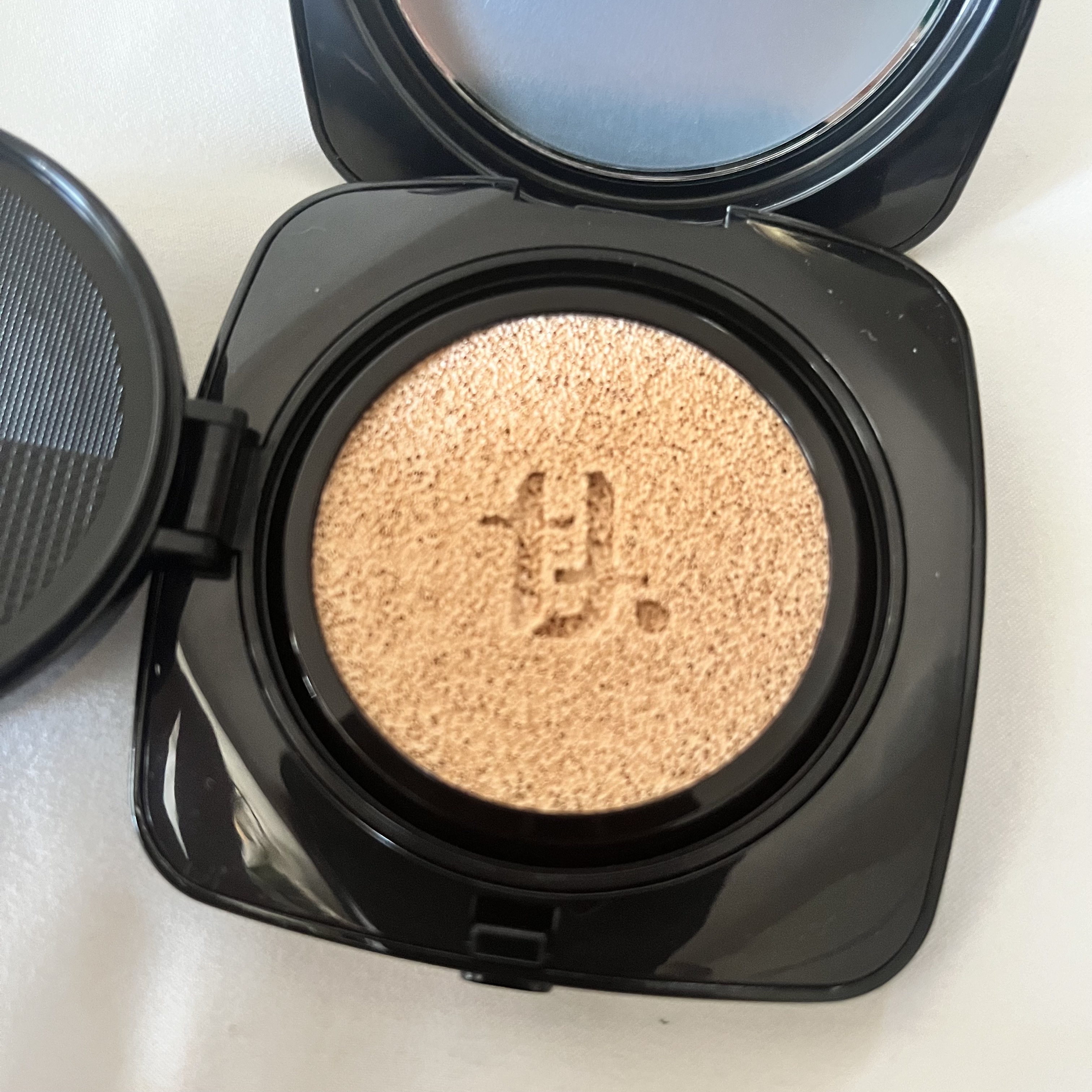 レイヤリングフィット グロークッションEX/TFIT/クッションファンデーションを使ったクチコミ（3枚目）