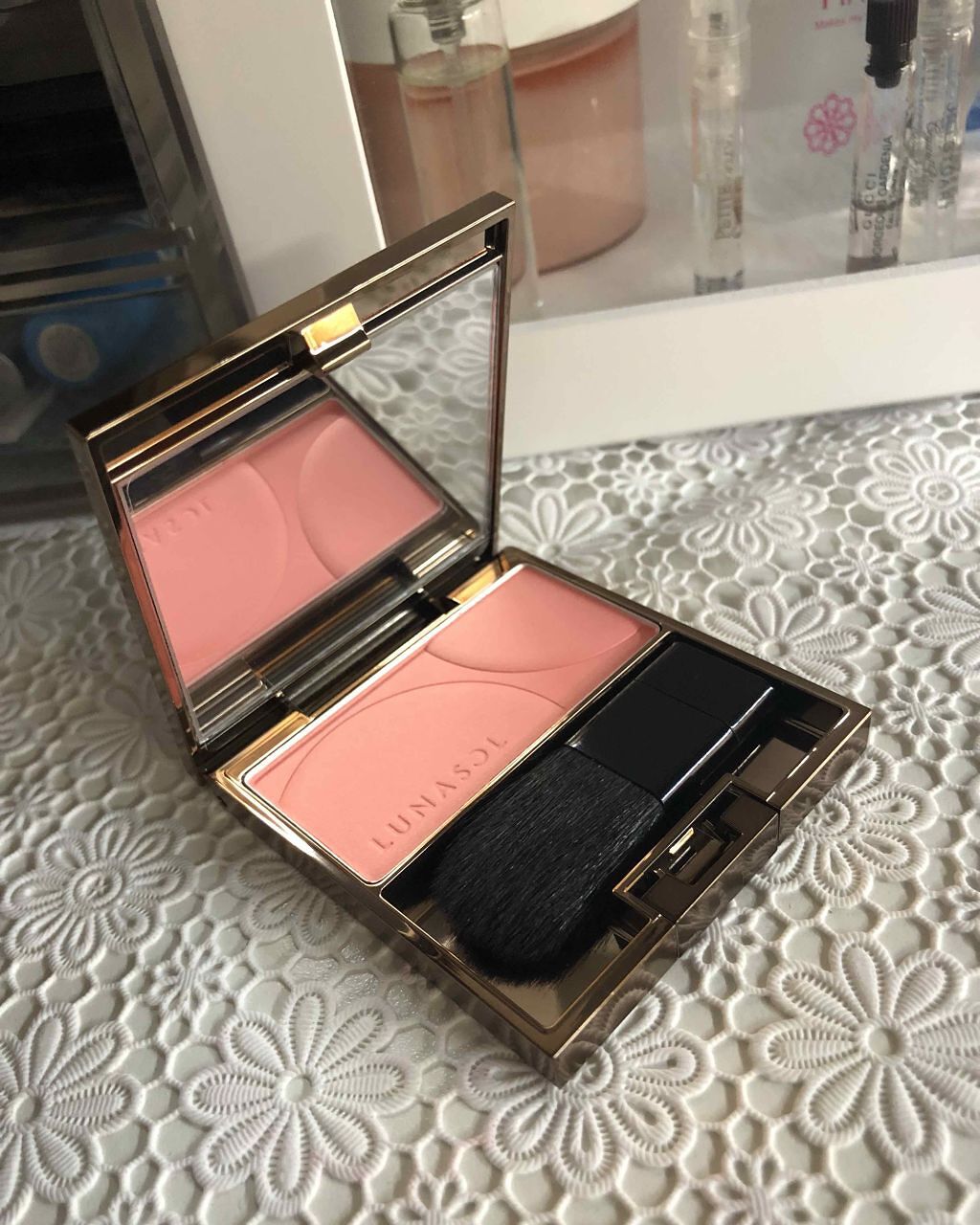 LUNASOL カラーリングシアーチークス（グロウ）のクチコミ「
LUNASOL
カラーリングシアーチークス
EX02 Light Pink

とても薄づきで.....」（1枚目）