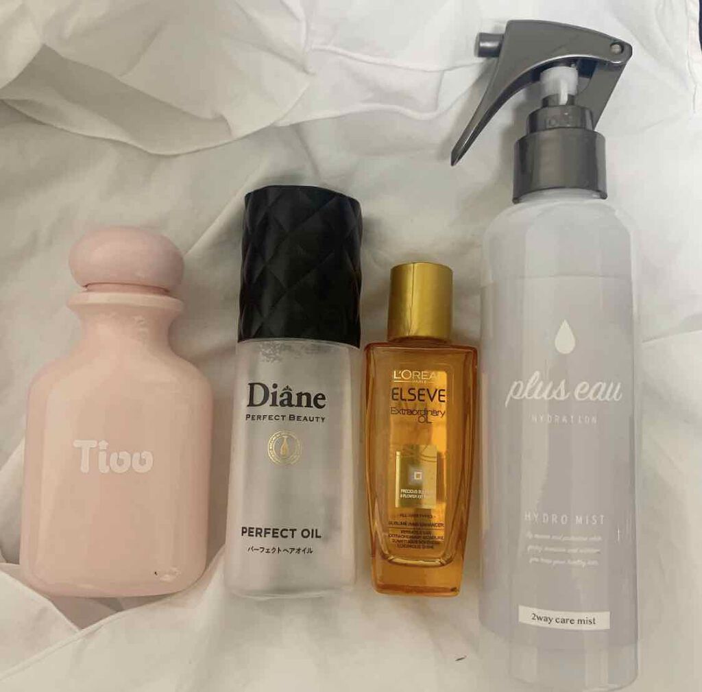 ⌇普段使ってるヘアケア💇‍♀️
・
・
✔︎ハイドロミスト プリュスオー
・
シャンプーとトリートメントの間に
使ってる！トリートメントの浸透をup
させてくれるから前よりさらさらになった🥺
・
✔︎Tioo
・
NOINで買えるヘアー