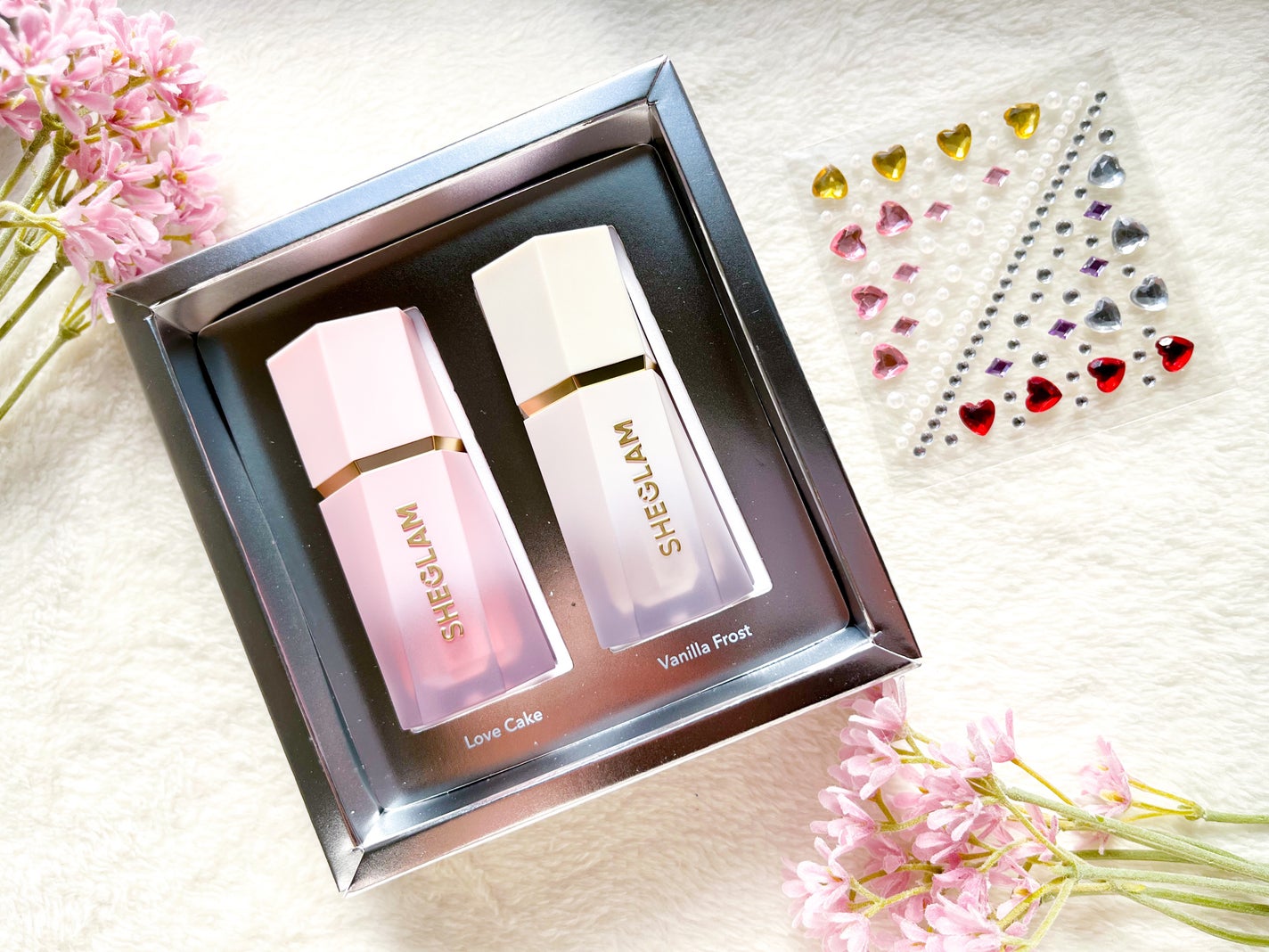 Festive Glow ギフトセット - Love Cake & Vanilla Frost/SHEGLAM/キット・セットを使ったクチコミ(1枚目)