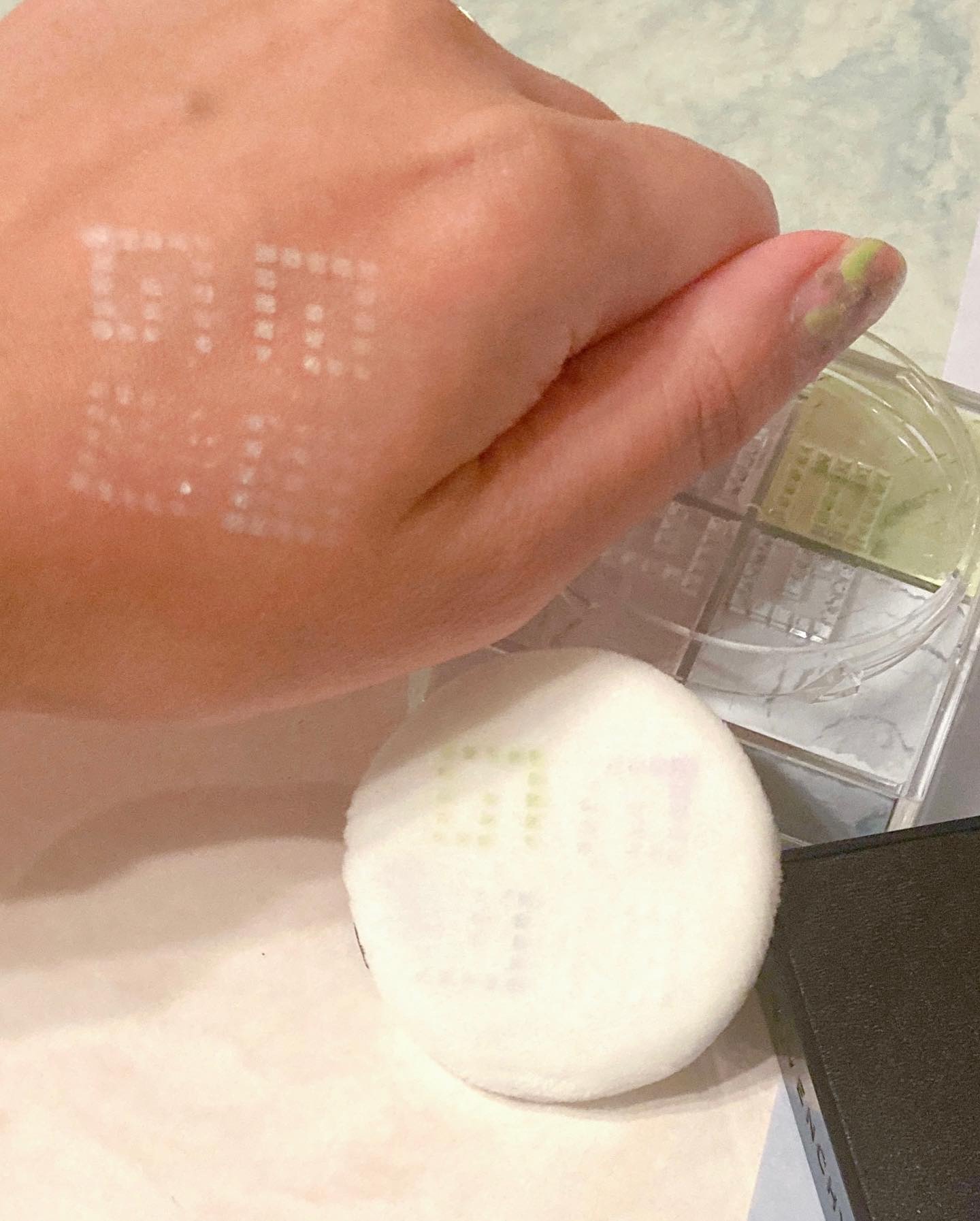 プリズム・リーブル/GIVENCHY/ルースパウダーを使ったクチコミ（1枚目）