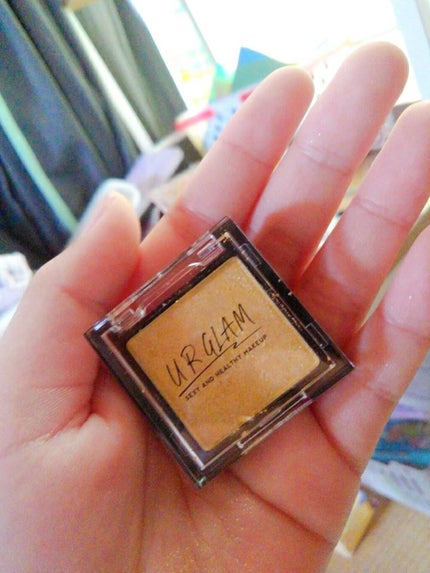 UR GLAM POWDER EYESHADOW/U R GLAM/単色アイシャドウを使ったクチコミ(1枚目)